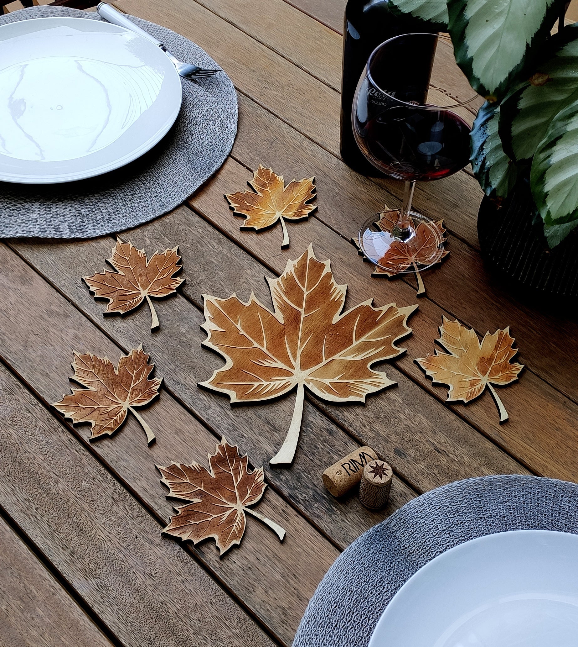 Pot Holder Maple Leaf - Nature - Wood - Handmade Gift - Housewarming - Wood Kitchenware-3