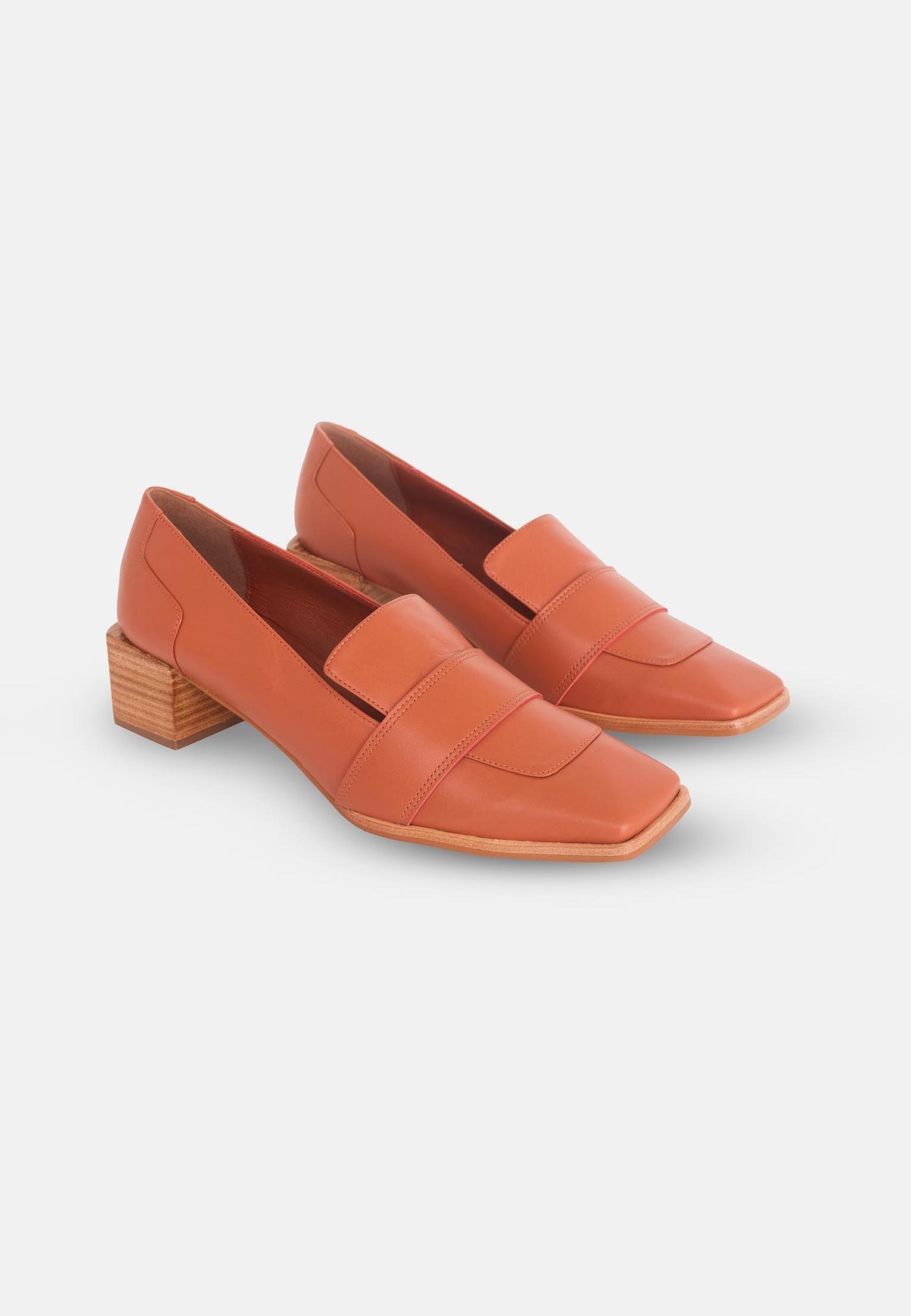 Mangará Louro Leather Loafers - Premium Women's Footwear-1