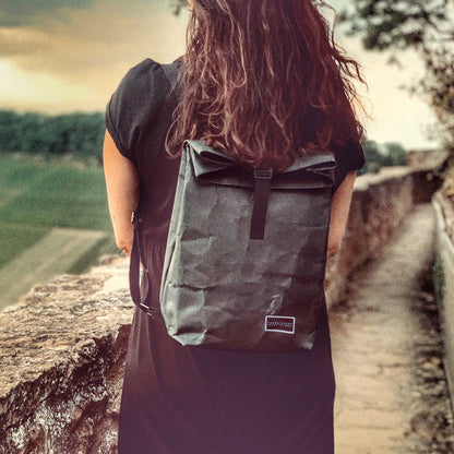 Oak Kraftpapier Rucksack | Black Edition-0